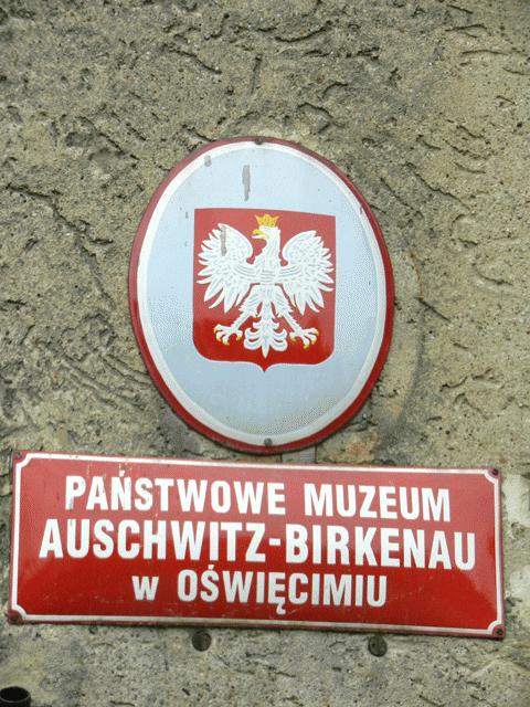 Schild Museum Auschwitz
